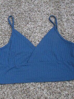 Romwe Crop Top Pullover Sleeveless V Neck Tank Top Shirt Womens M Blue‎ Ribbed